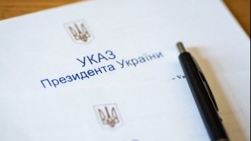 Чотири жителі Рівненщини отримали нагороди від Зеленського