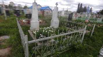Жителя Корця судитимуть за наругу над могилами