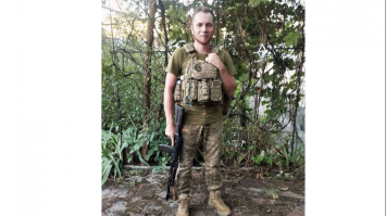 Змінив режисерське крісло на автомат: історія бійця із Зарічненщини