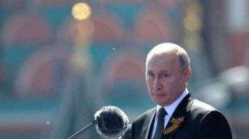 Зустріч путіна і шойгу висміяли в Мережі: добірка найкращих мемів