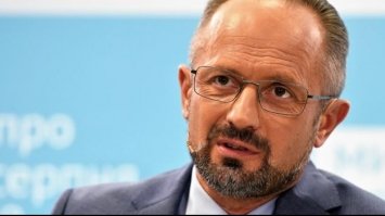 Зустрічі Зеленського з Путіним не буде, - Безсмертний